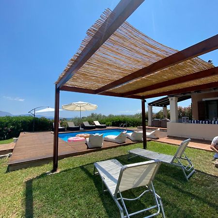 Georges Villa Galaxidi, Family, Pool And Garden Екстер'єр фото