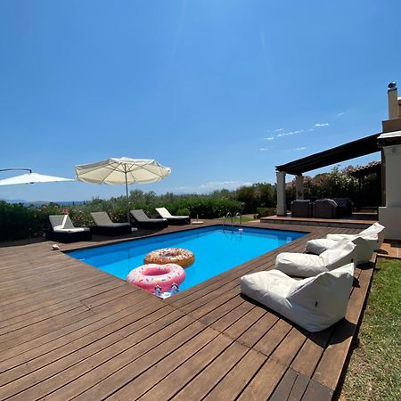 Georges Villa Galaxidi, Family, Pool And Garden Екстер'єр фото